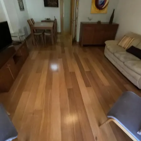 Apartment Lisbon, Modern T2 In Parque Nacoes, *