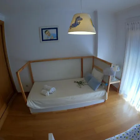 Lisbon, Modern T2 In Parque Nacoes, Apartment Lisbon
